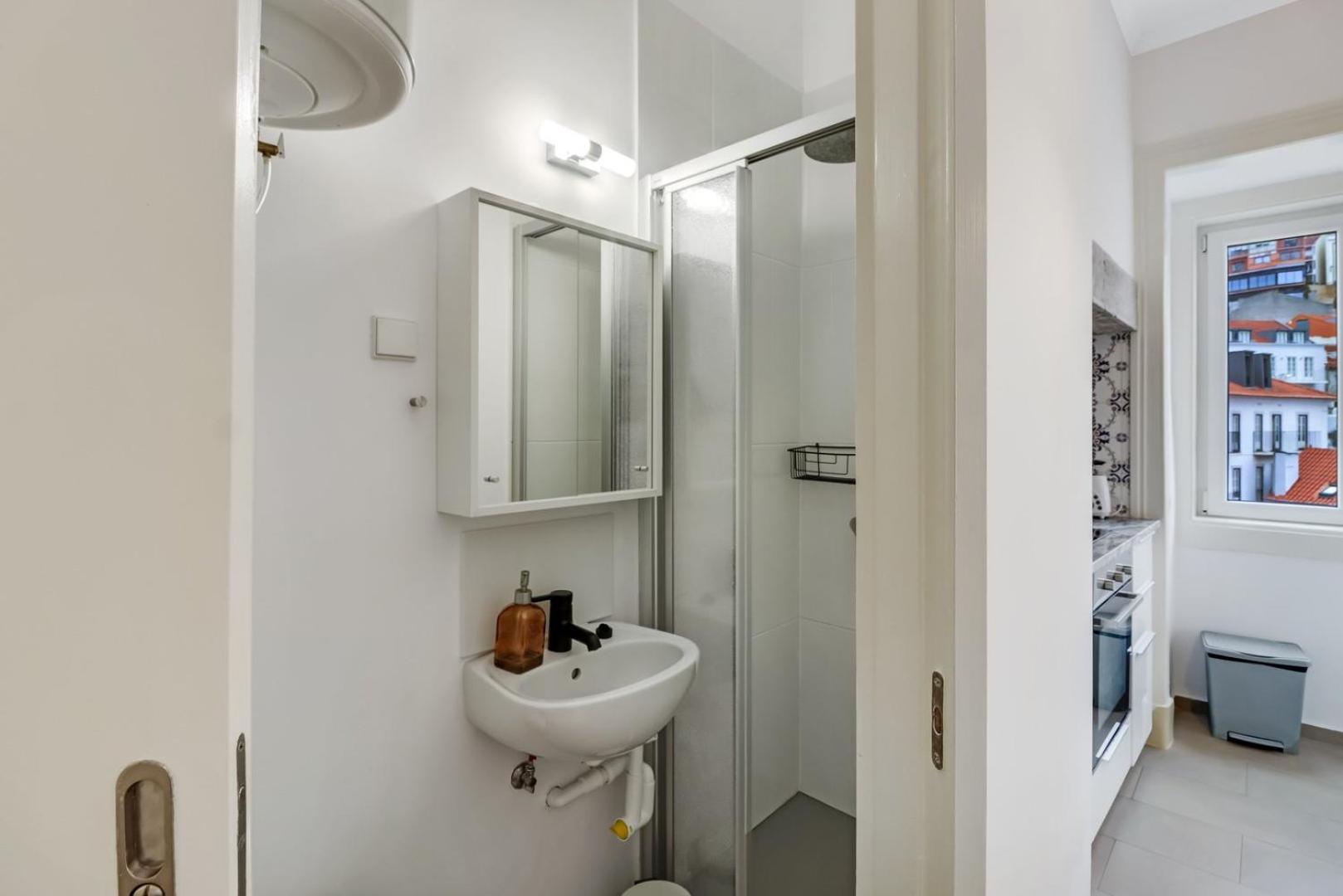 Bright 1br Castelo Sao Jorge - Graca Getaway | By Airnest *